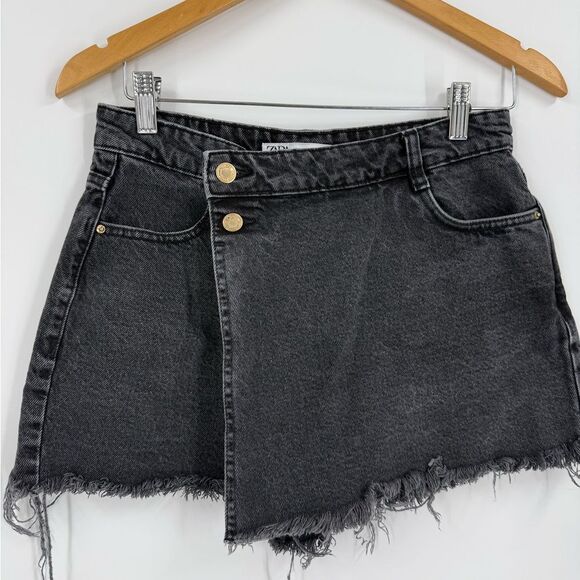 ZARA Asymmetrical Denim Wrap Skort in Black | Size Medium - Picture 4 of 8